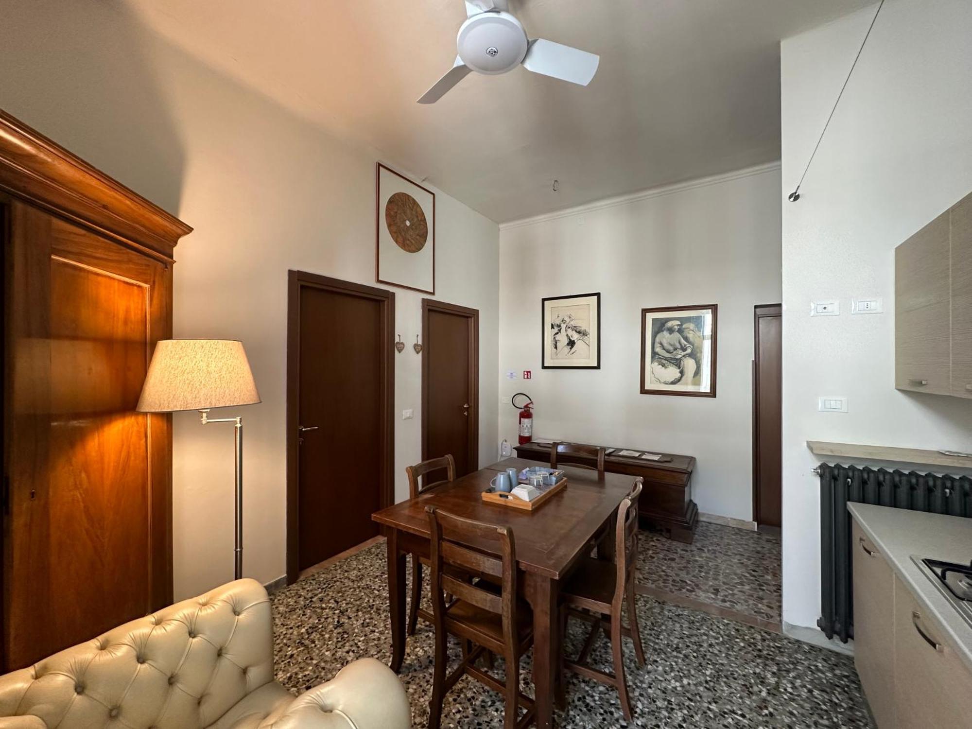 Elle Palace - Simply Elegant Verona Ngoại thất bức ảnh