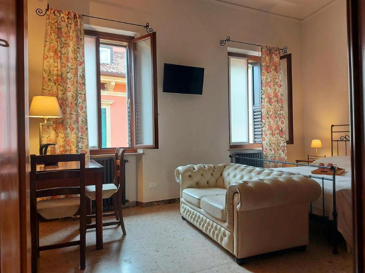 Elle Palace - Simply Elegant Verona Ngoại thất bức ảnh
